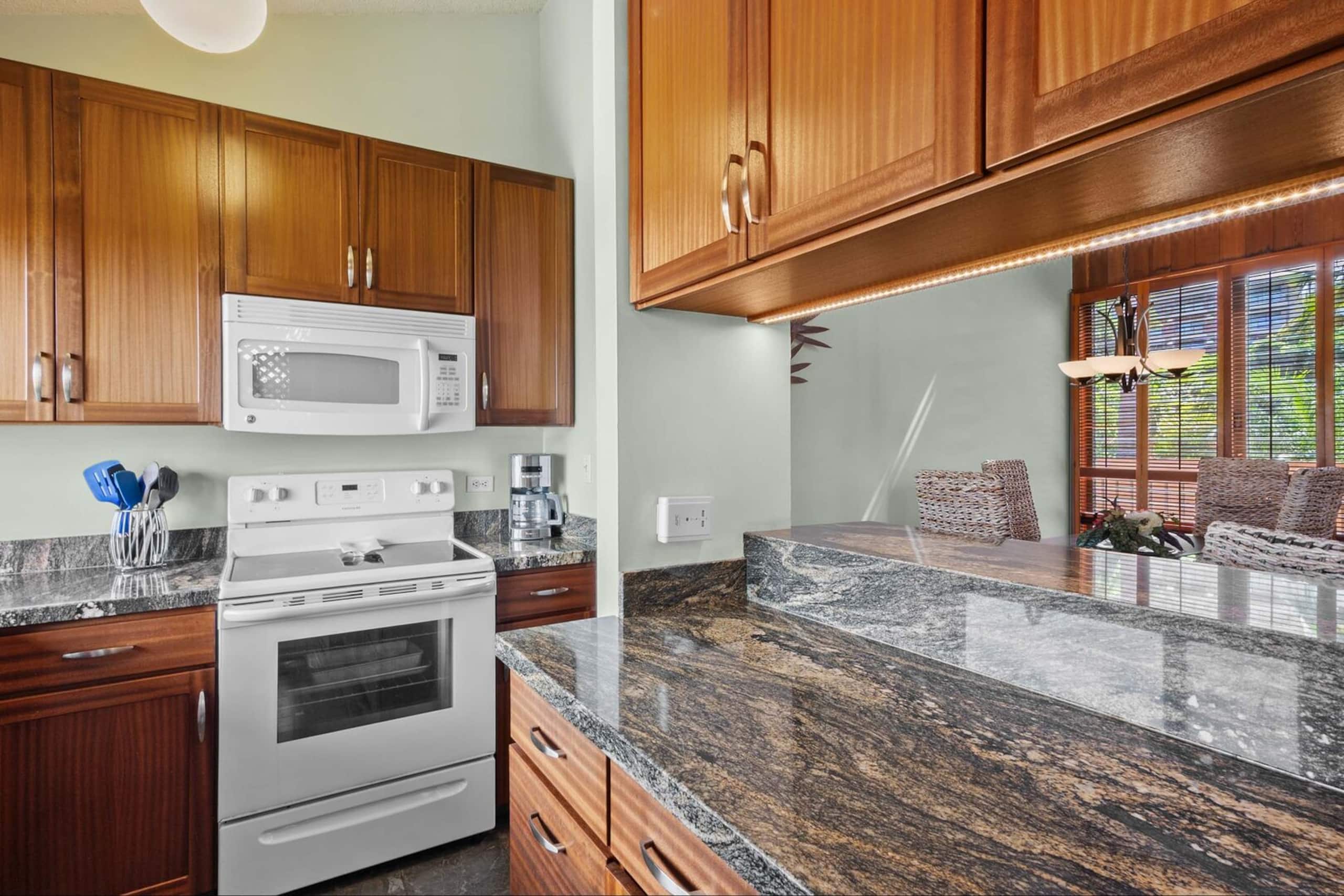 Condo in Kihei · ★5.0 · 1 bedroom · 1 bed · 2 baths - Image 17