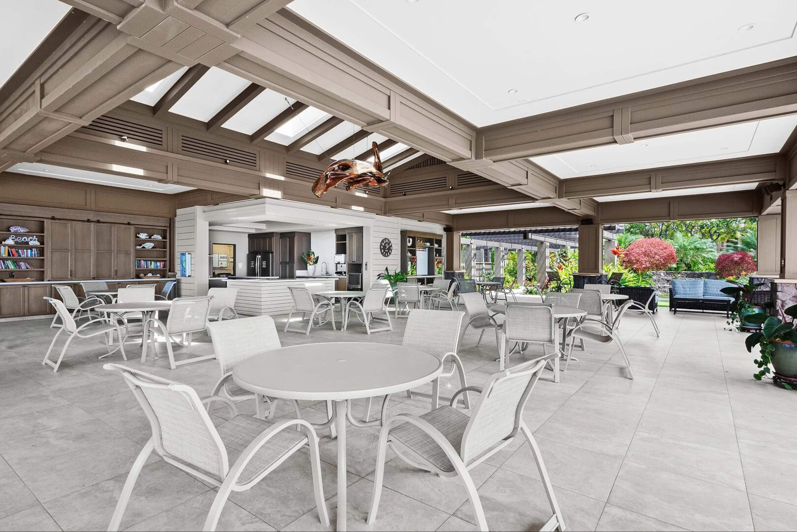 Condo in Kihei · ★5.0 · 1 bedroom · 1 bed · 2 baths - Image 43