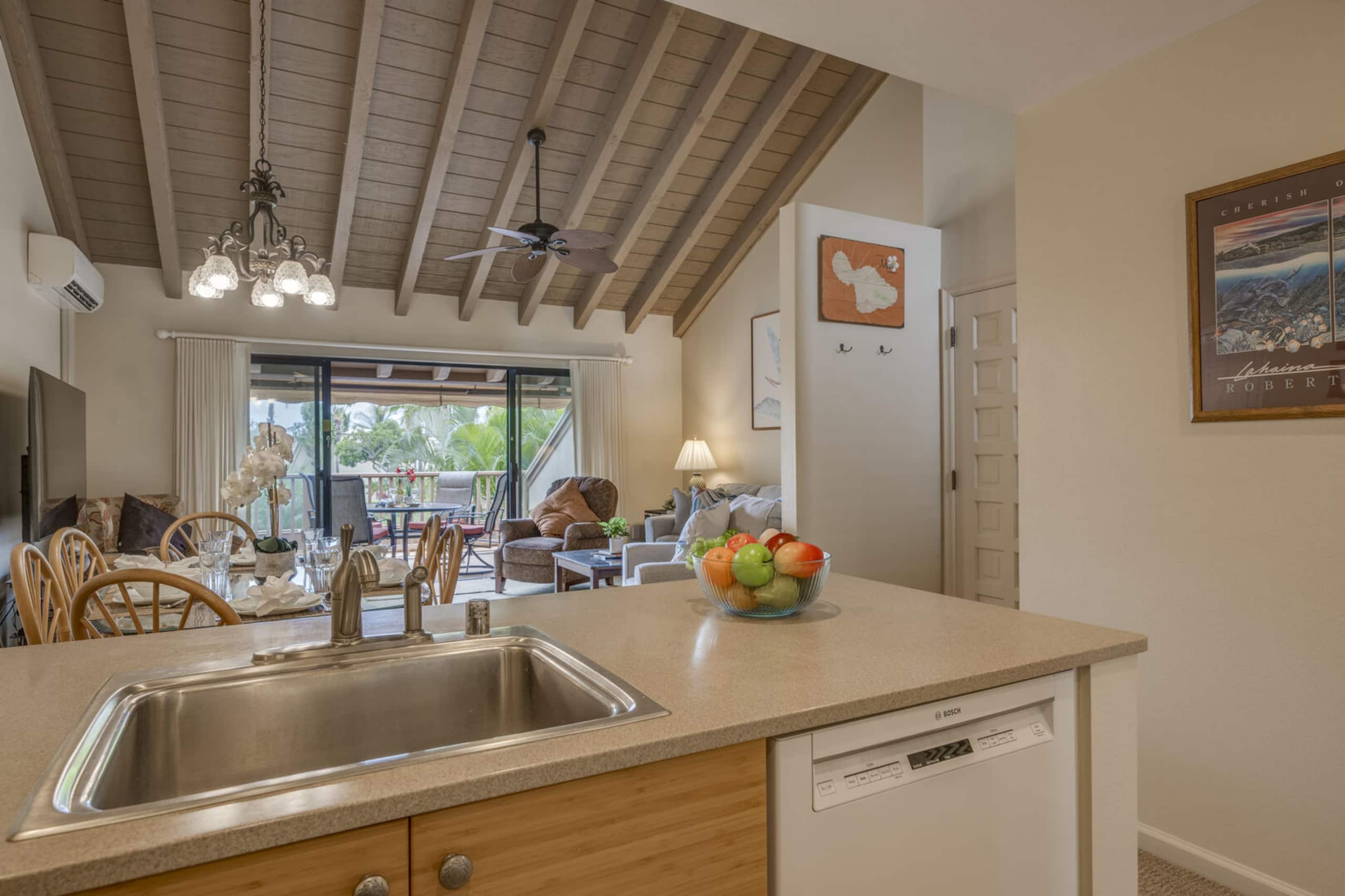 Condo in Kihei · ★4.71 · 2 bedrooms · 3 beds · 2 private baths - Image 10