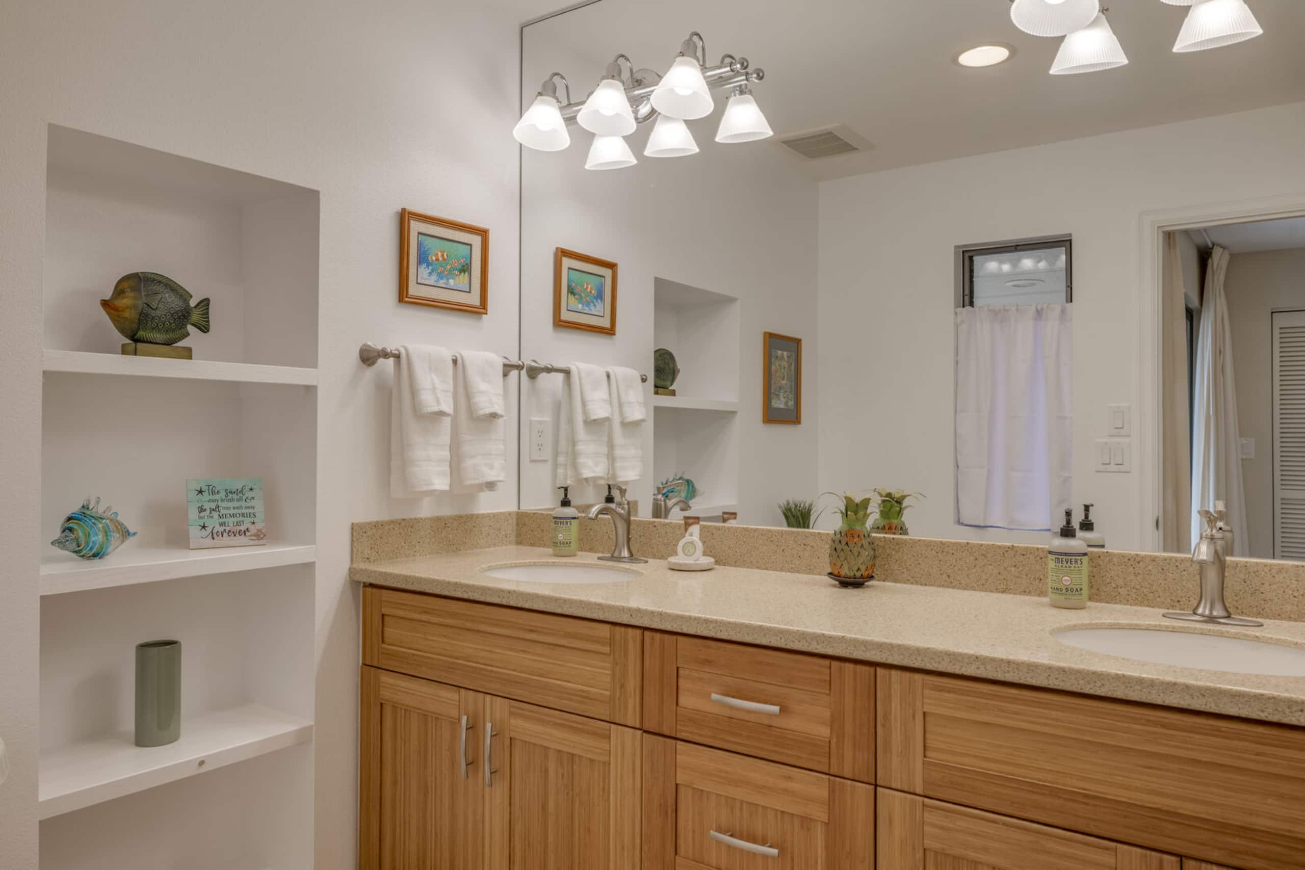 Condo in Kihei · ★4.71 · 2 bedrooms · 3 beds · 2 private baths - Image 25