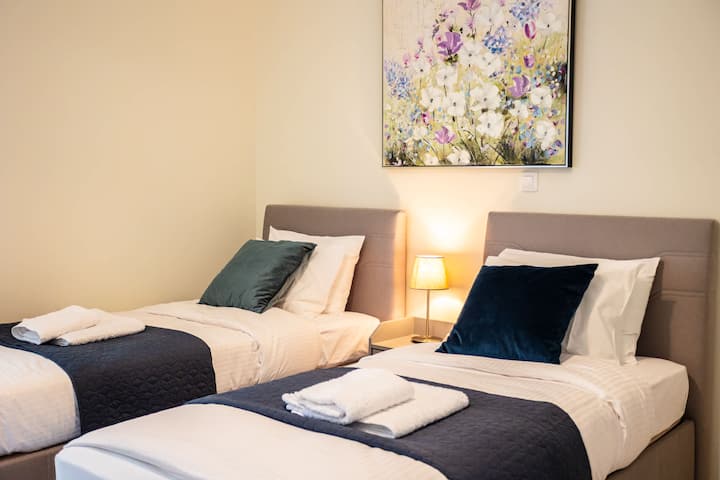 مساحة غرفة نوم ثانية 