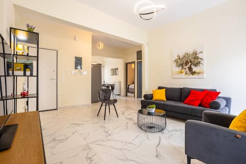 Zografou Bright Getaway - Athens City Escape