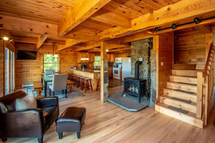 Печката на пропан ви топли през зимните месеци с достъп до пътеките за моторни шейни