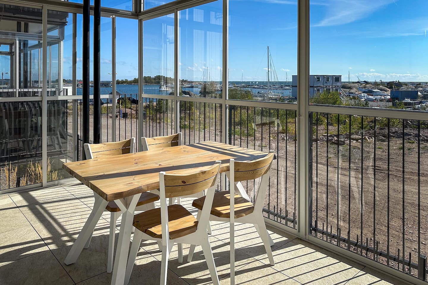 Hanko Harbor Studio 2