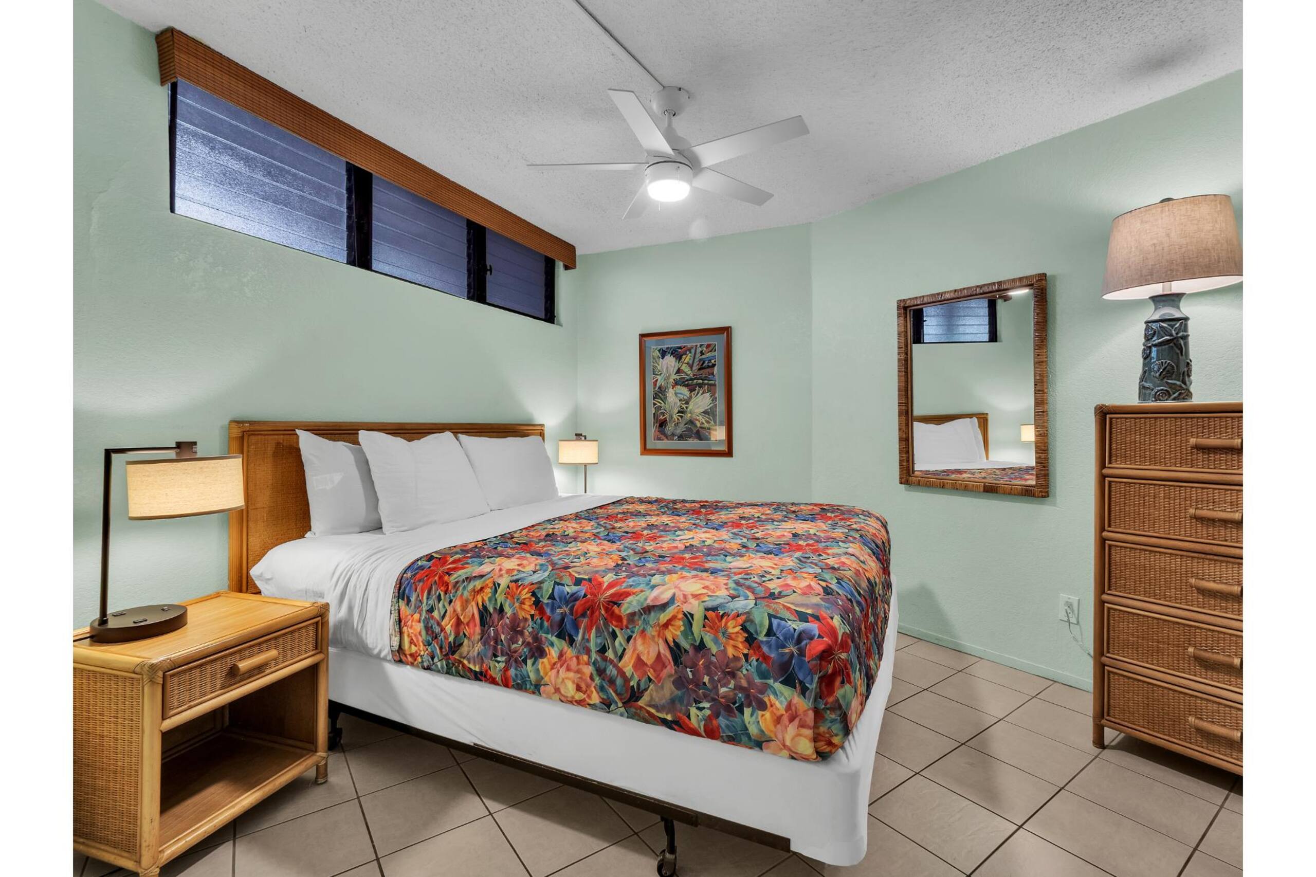 Condo in Kailua-Kona · ★5.0 · 1 bedroom · 2 beds · 1 shared bath - Image 5