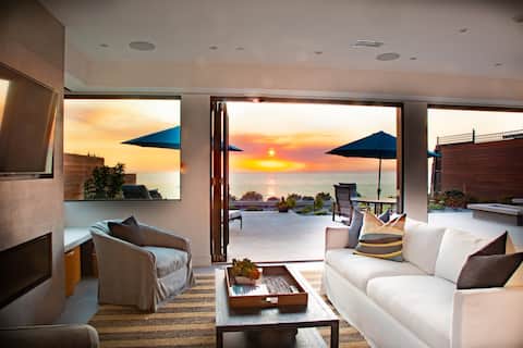 Sleek Solana Oceanfront