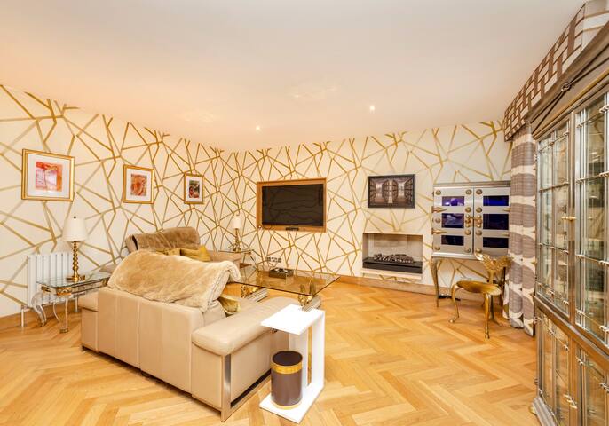 thesqua.re serviced apartments managed Airbnb listing 2