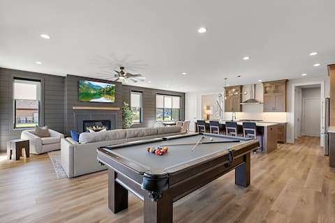 Manse Island:Blissful Getaway Near Lake St. Clair!