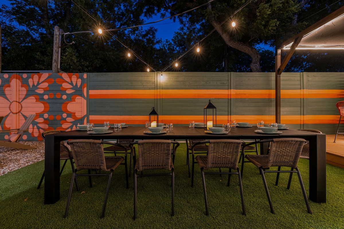 ATX Dream Home | Chillin'+Grillin' | Heated Pool
