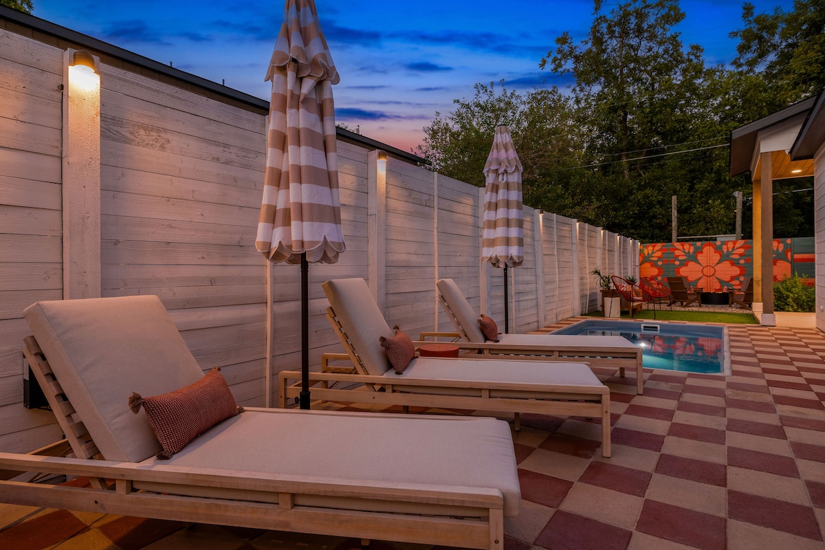 ATX Dream Home | Chillin'+Grillin' | Heated Pool