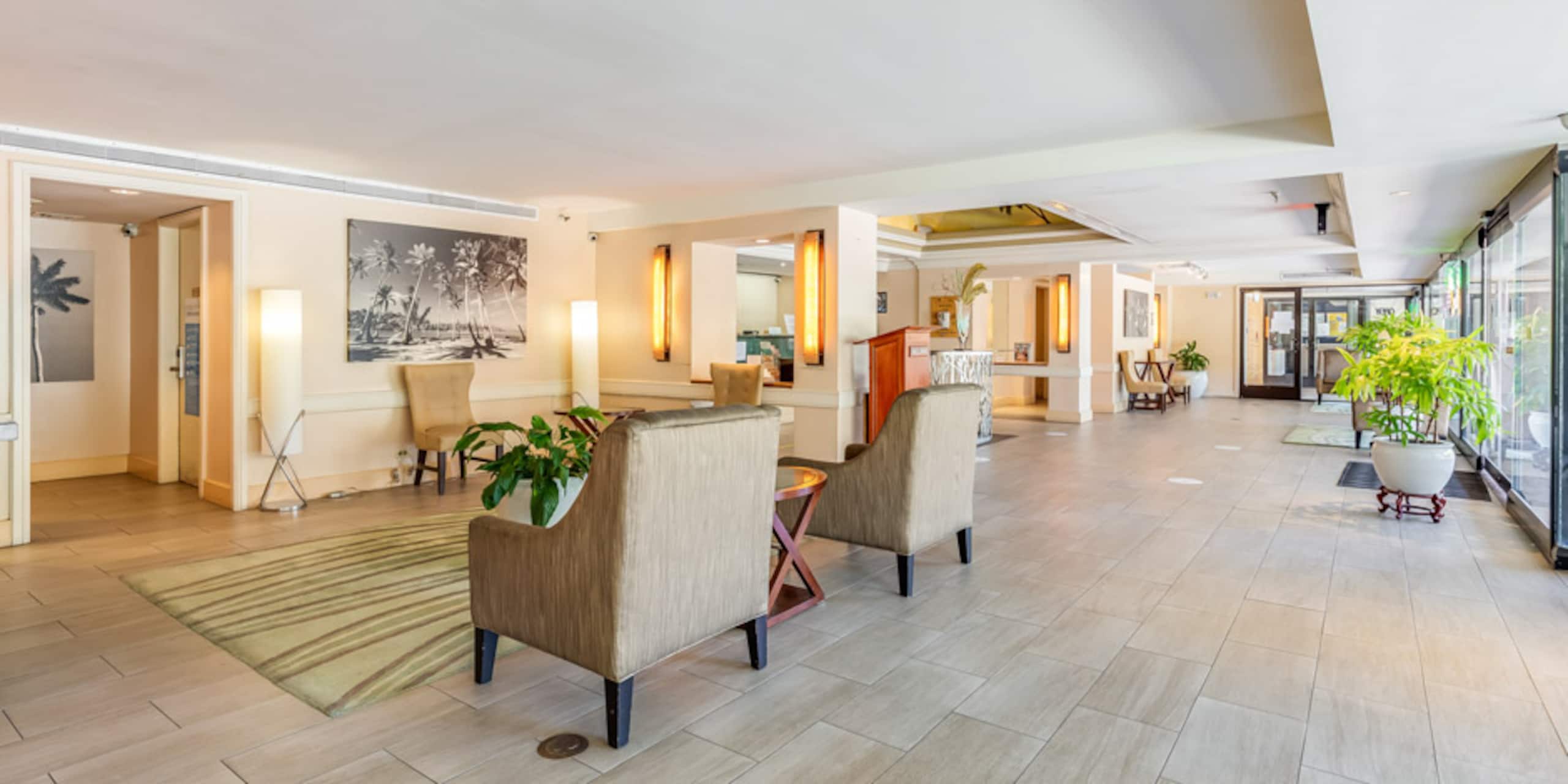 Condo in Honolulu · ★4.73 · 1 bedroom · 2 beds · 1 shared bath - Image 18