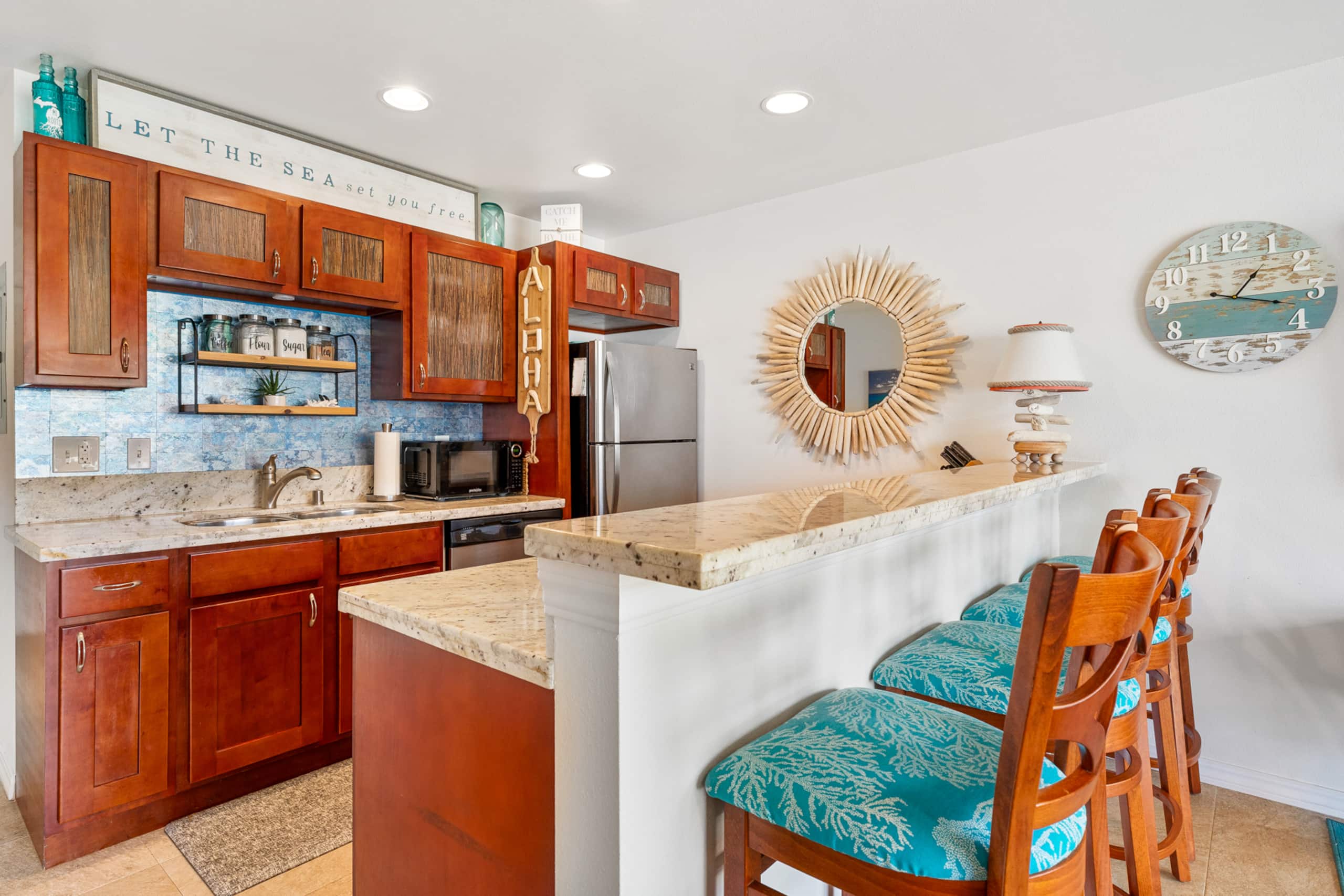 Condo in Kapaa · ★4.7 · 1 bedroom · 2 beds · 1 shared bath - Image 9