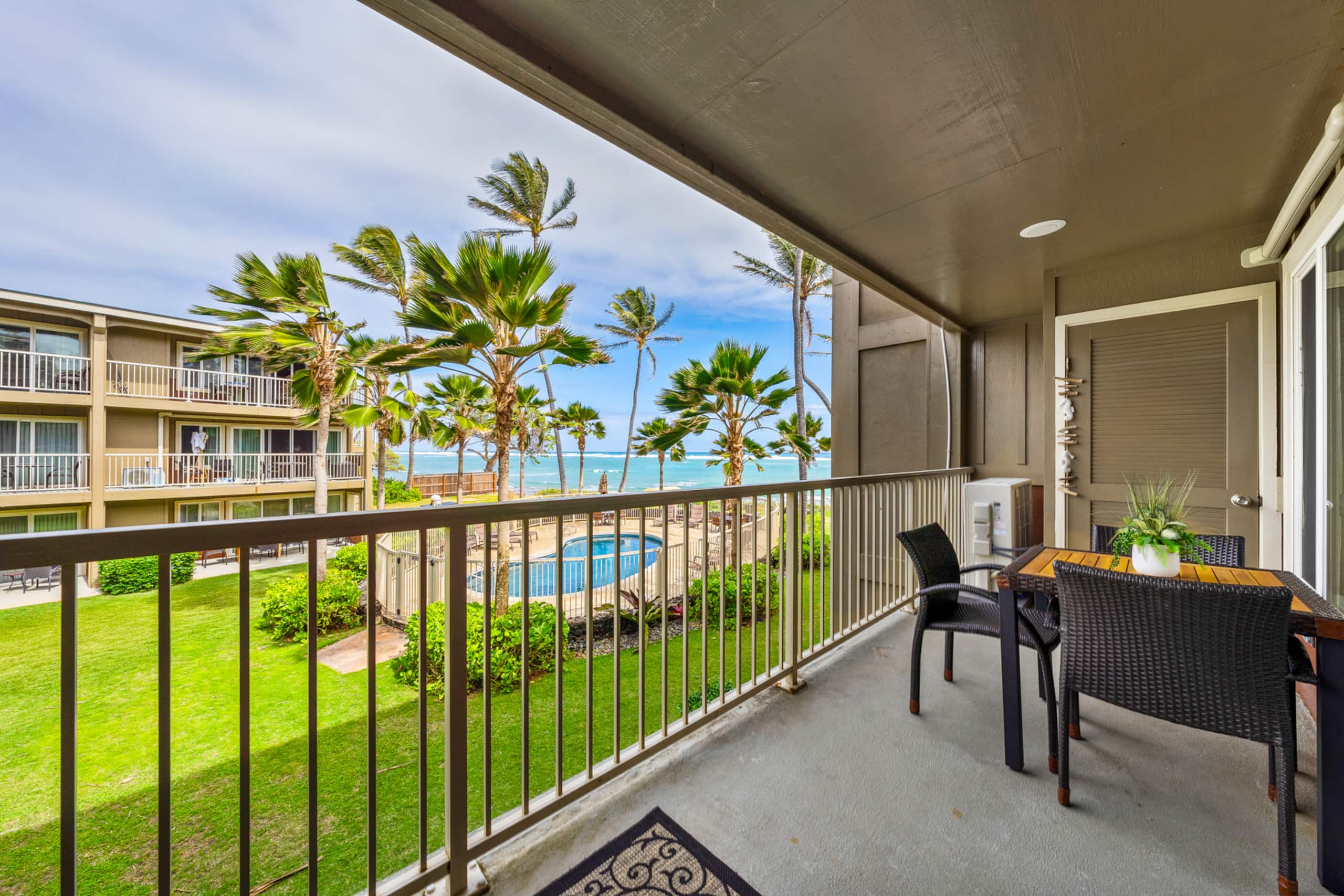 Condo in Kapaa · ★4.7 · 1 bedroom · 2 beds · 1 shared bath - Image 14