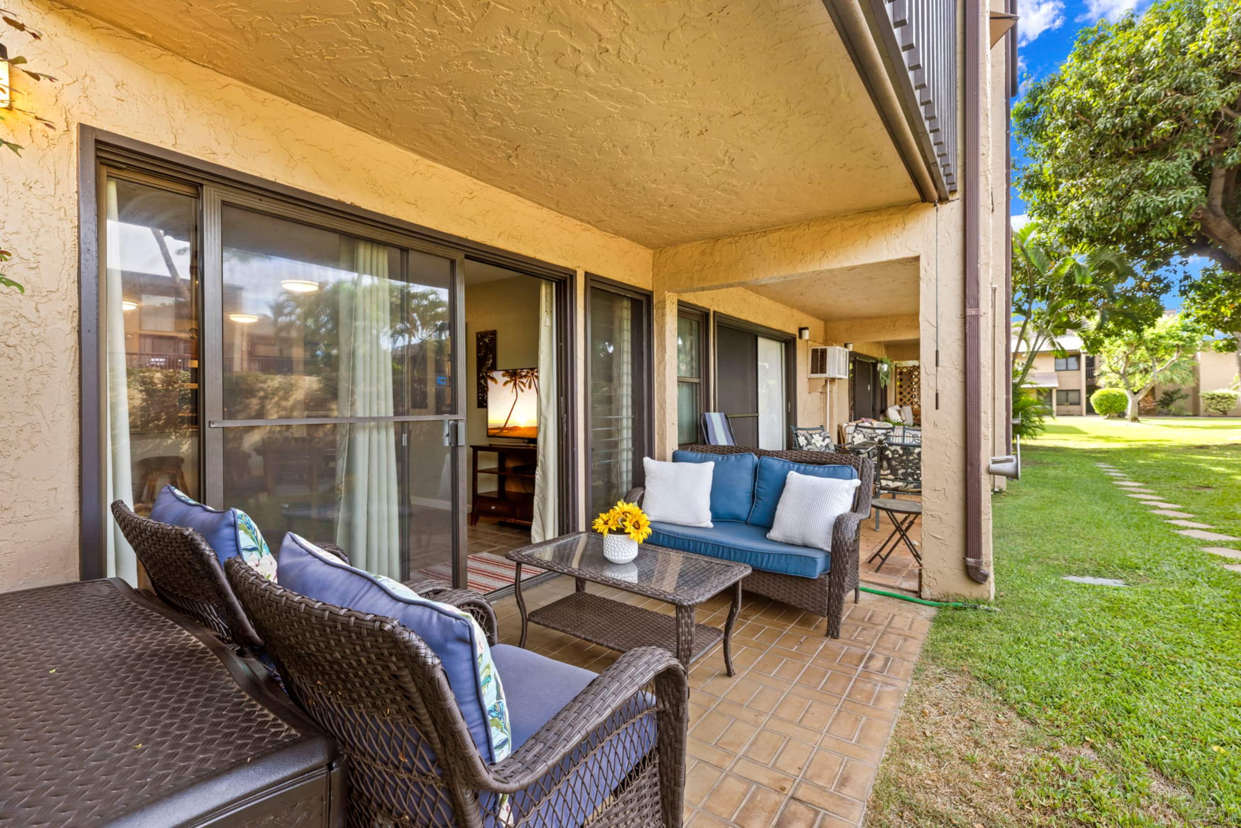 Condo in Kihei · ★4.62 · 2 bedrooms · 2 beds · 1 shared bath - Image 19
