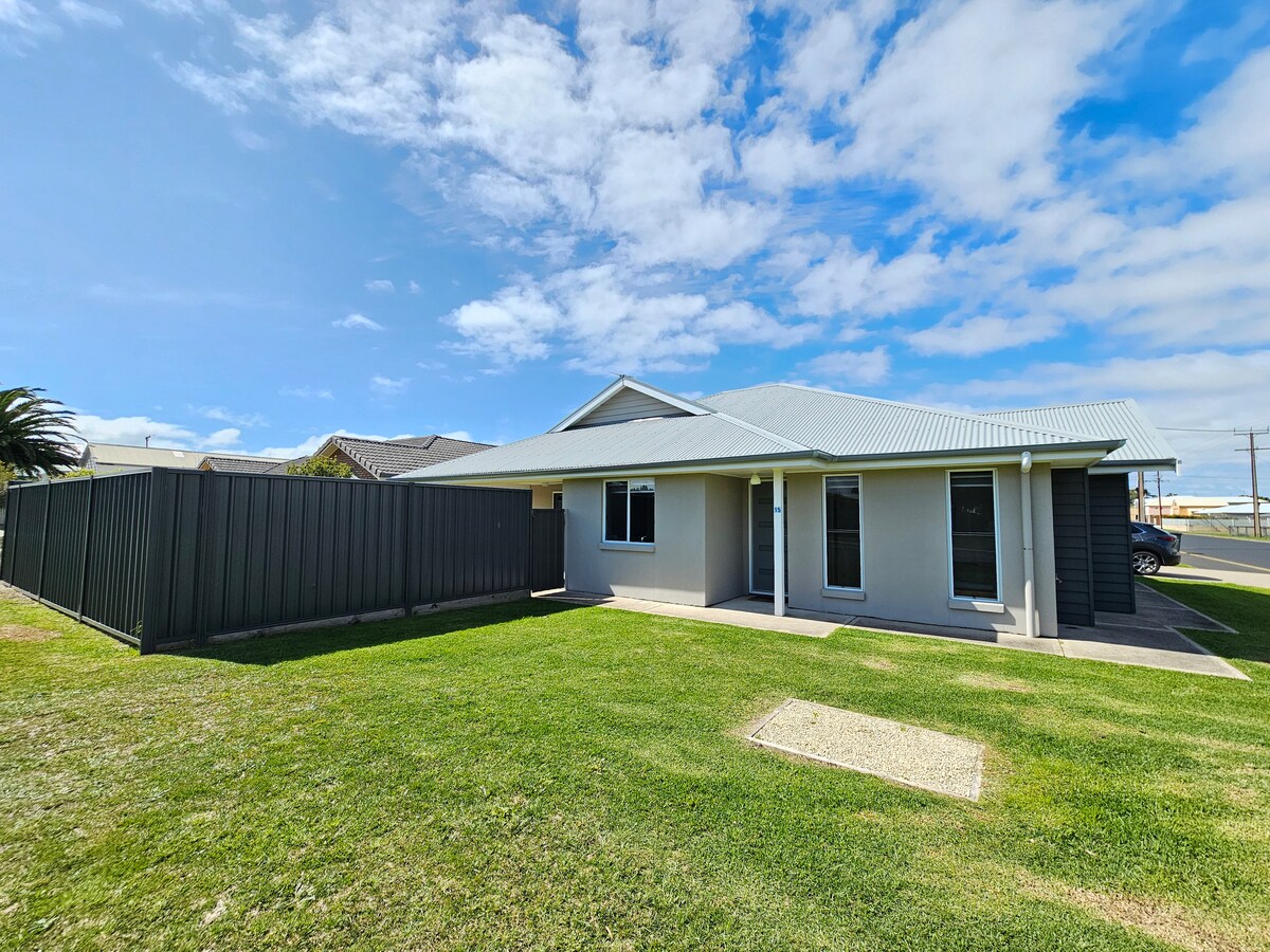 View of Julia's - 15 Davenport Street - Houses for Rent in Robe, South ...