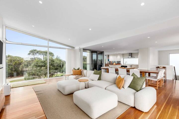 The Ultimate Sands Retreat Pool, Beach & Golf gallery image 3