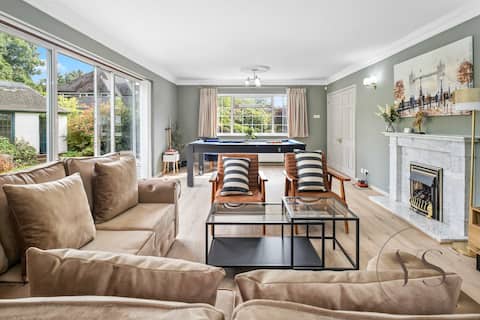 6BR Villa in Sutton Coldfield Perfect for Family