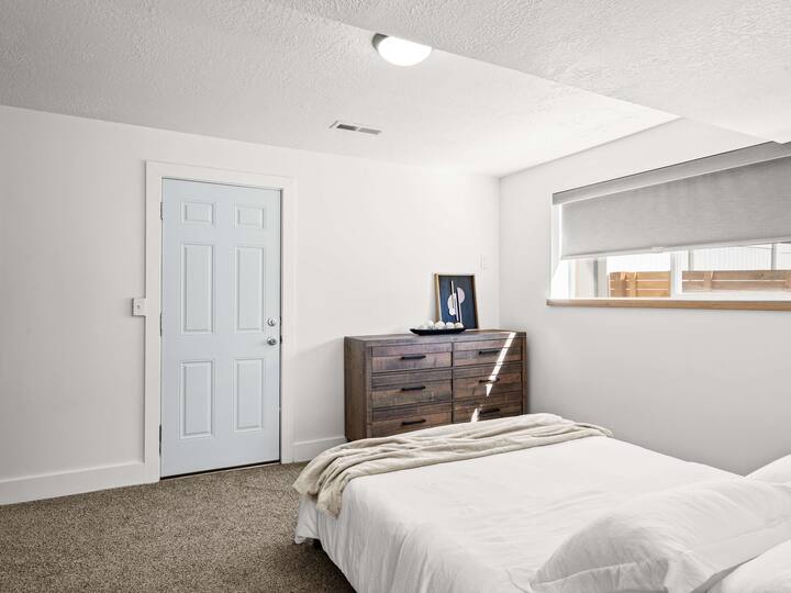 საძინებელი 4