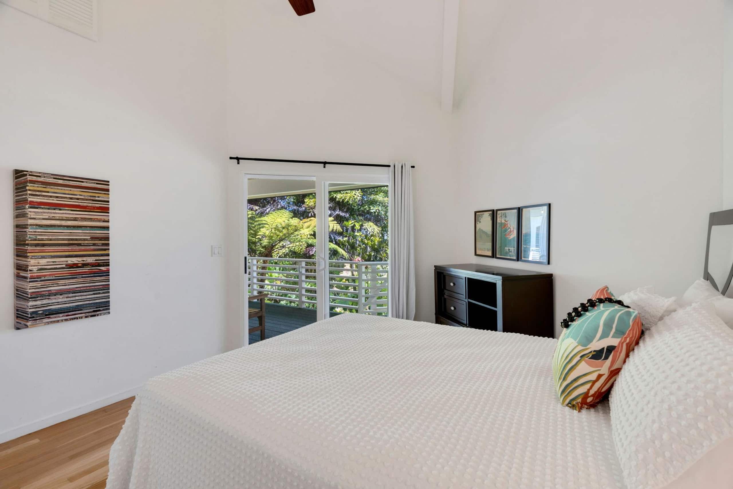 Home in Princeville · ★4.88 · 5 bedrooms · 5 beds · 3 private baths - Image 15