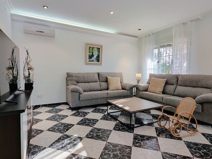 Villa El Encuentro, Casa Rural En Valdepeñas - Valdepeñas