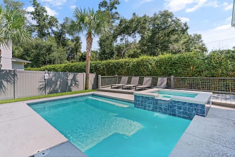 Hook, Wine & Sinker near the village with a pool,