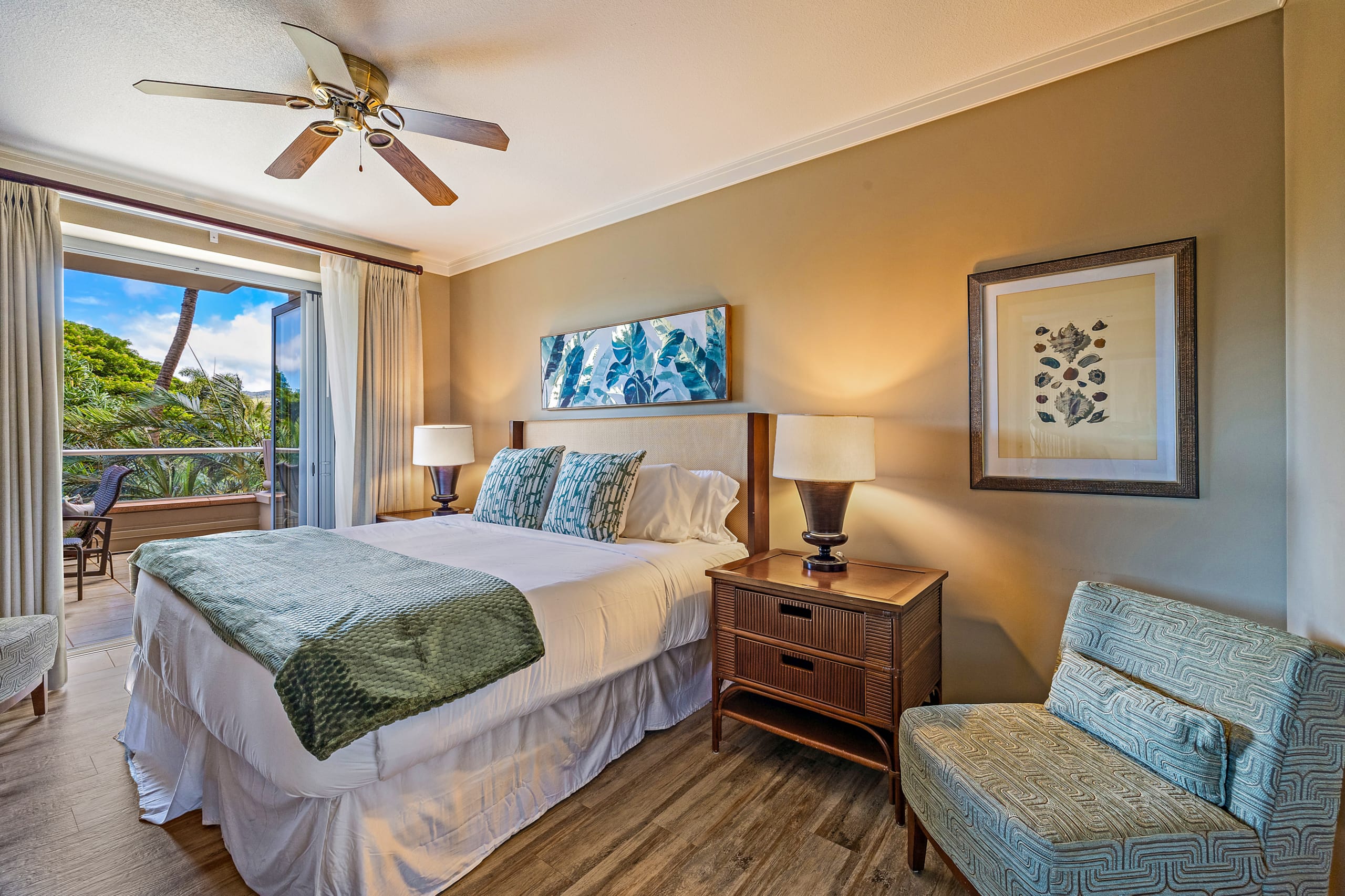Honua Kai K232 Modern Condo Indoor-Outdoor Living - Image 7