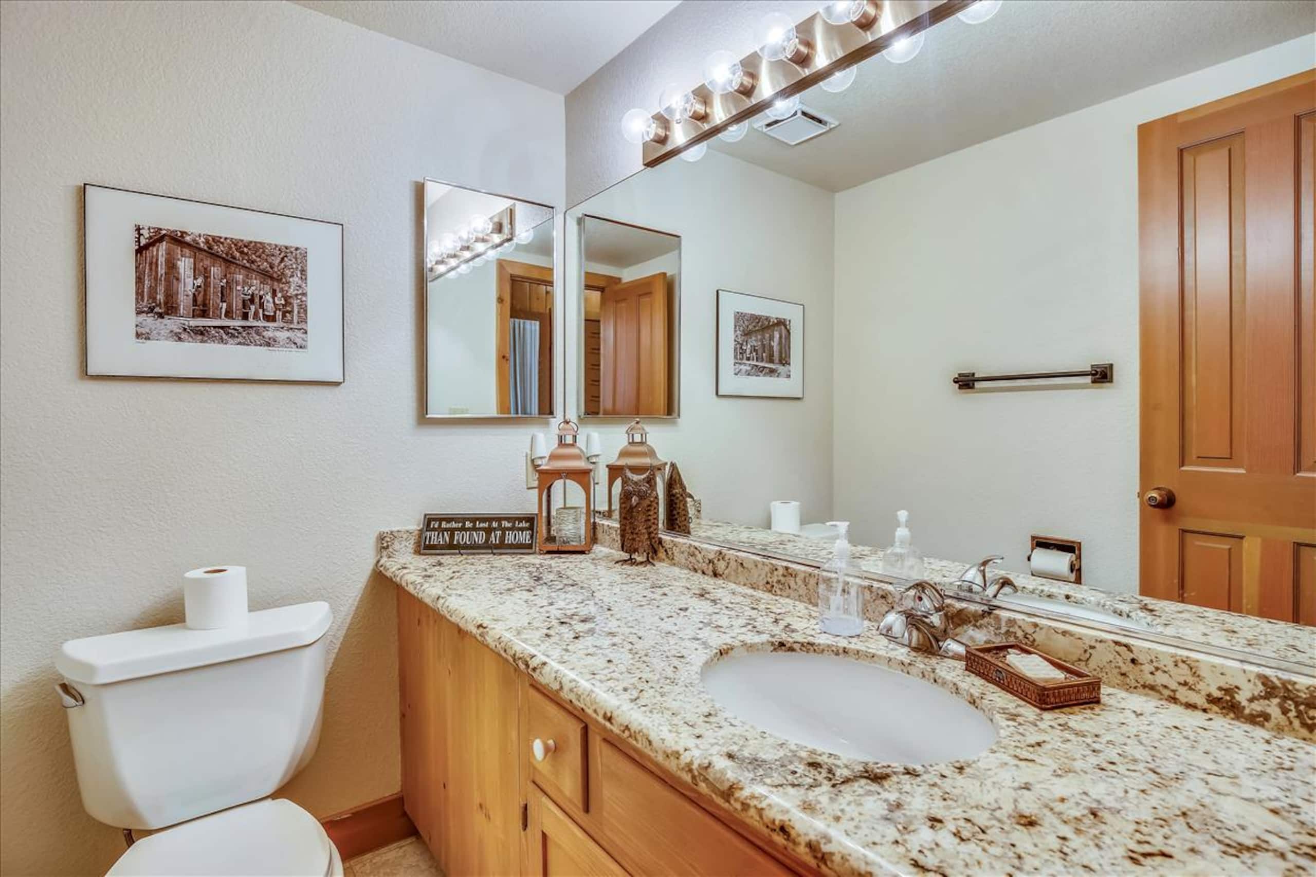 Rocky Ridge Condo with Private Beach Access - Photo 10