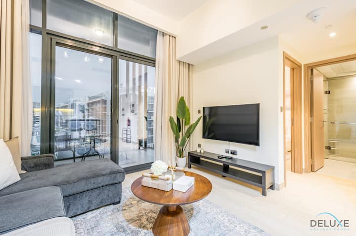 Relaxing 1br W/ Pool View In Azizi Riviera 4 - Dubai