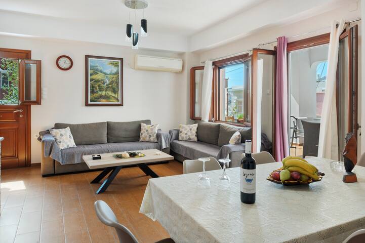 Voula Apartment gallery image 4