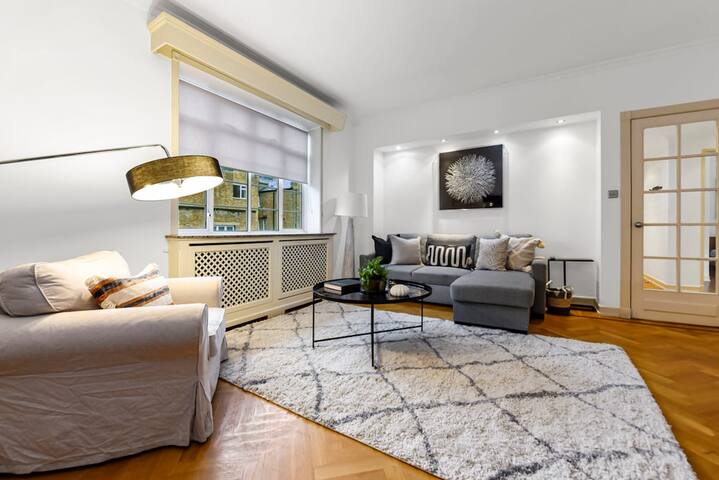 2 Bed Apartment- Mayfair (5) gallery image 3