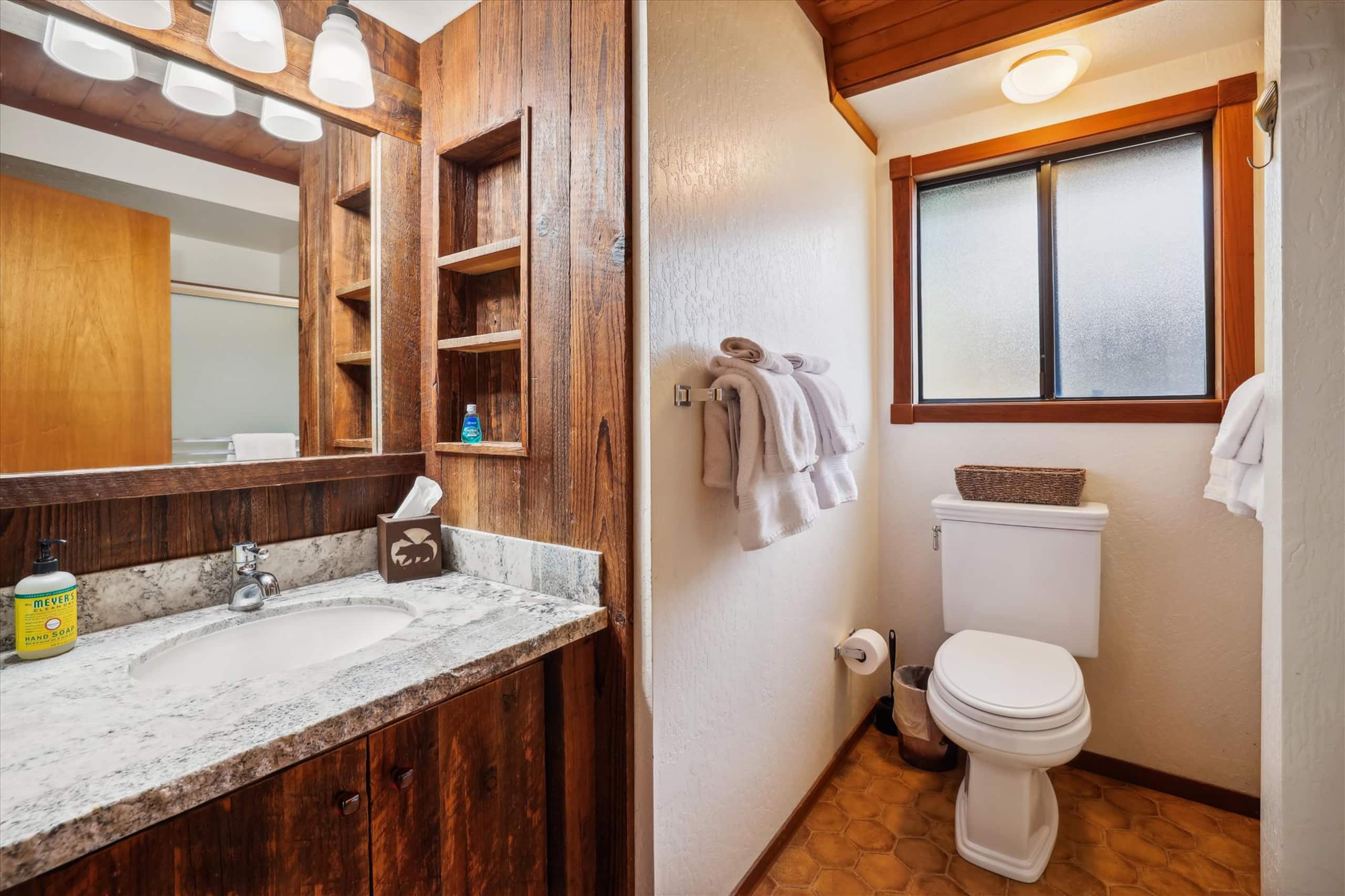 Spacious Dollar Point Home with Lake View & Deck - Photo 16