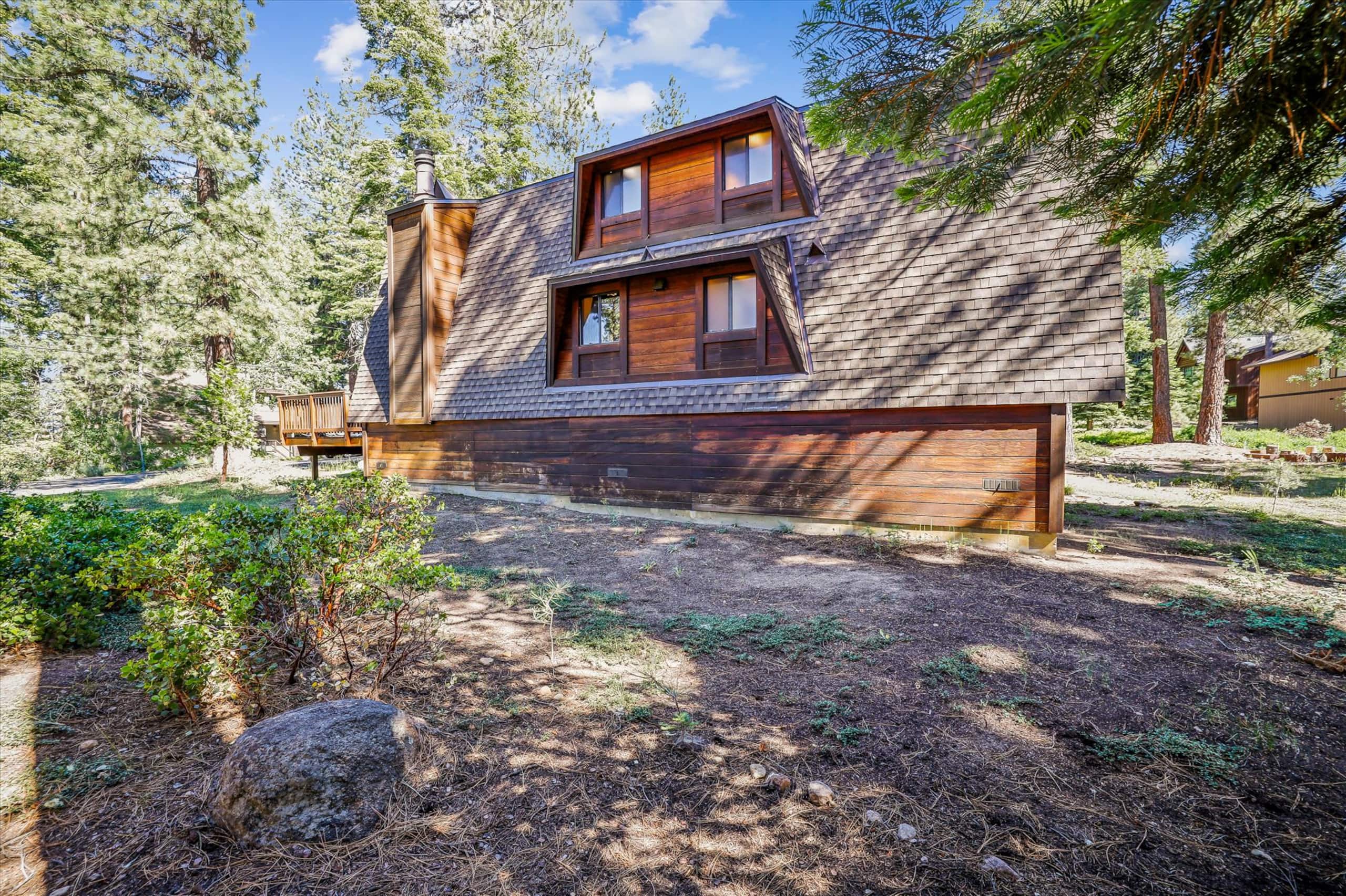 Spacious Dollar Point Home with Lake View & Deck - Photo 30