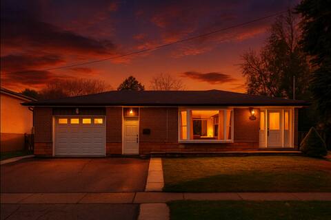 5BR Family Home w/ Pool Table | Backyard Retreat