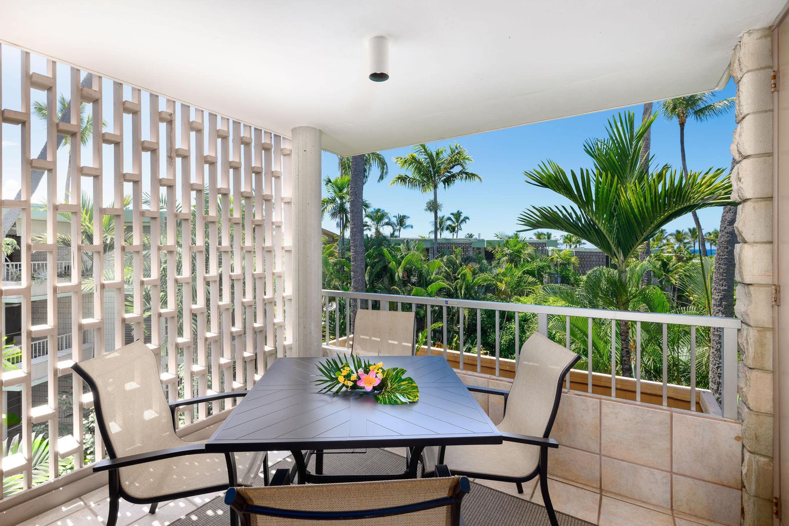 Condo in Kailua-Kona · ★4.78 · 1 bedroom · 2 beds · 1 private bath - Image 1