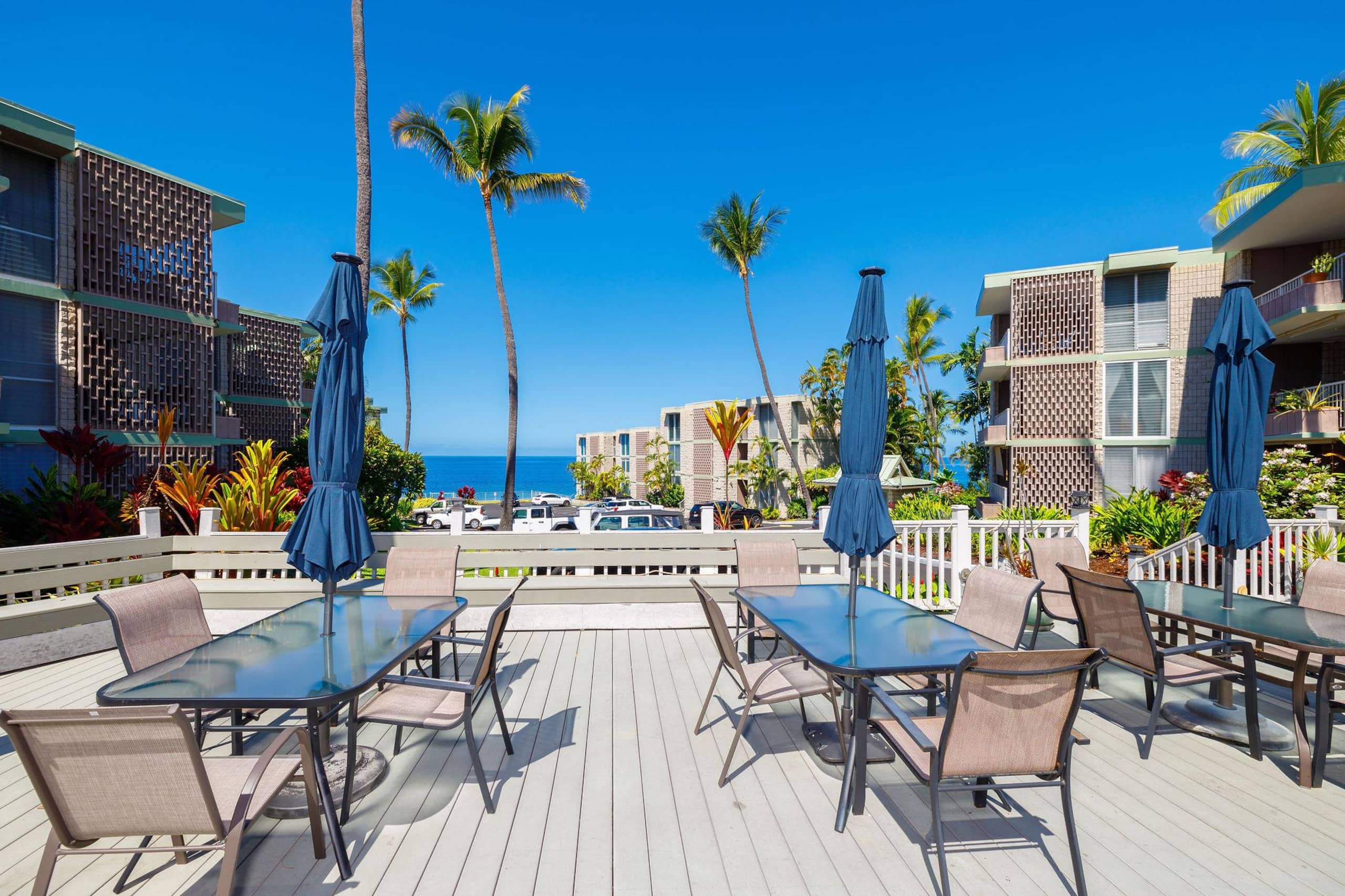 Condo in Kailua-Kona · ★4.78 · 1 bedroom · 2 beds · 1 private bath - Image 38