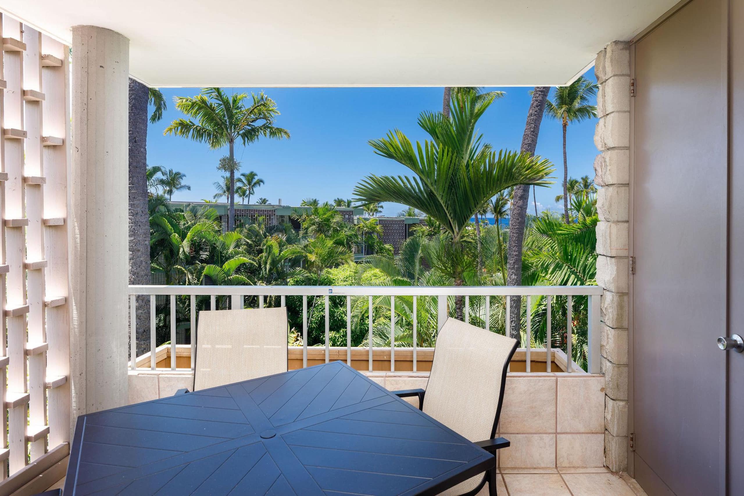 Condo in Kailua-Kona · ★4.78 · 1 bedroom · 2 beds · 1 private bath - Image 23