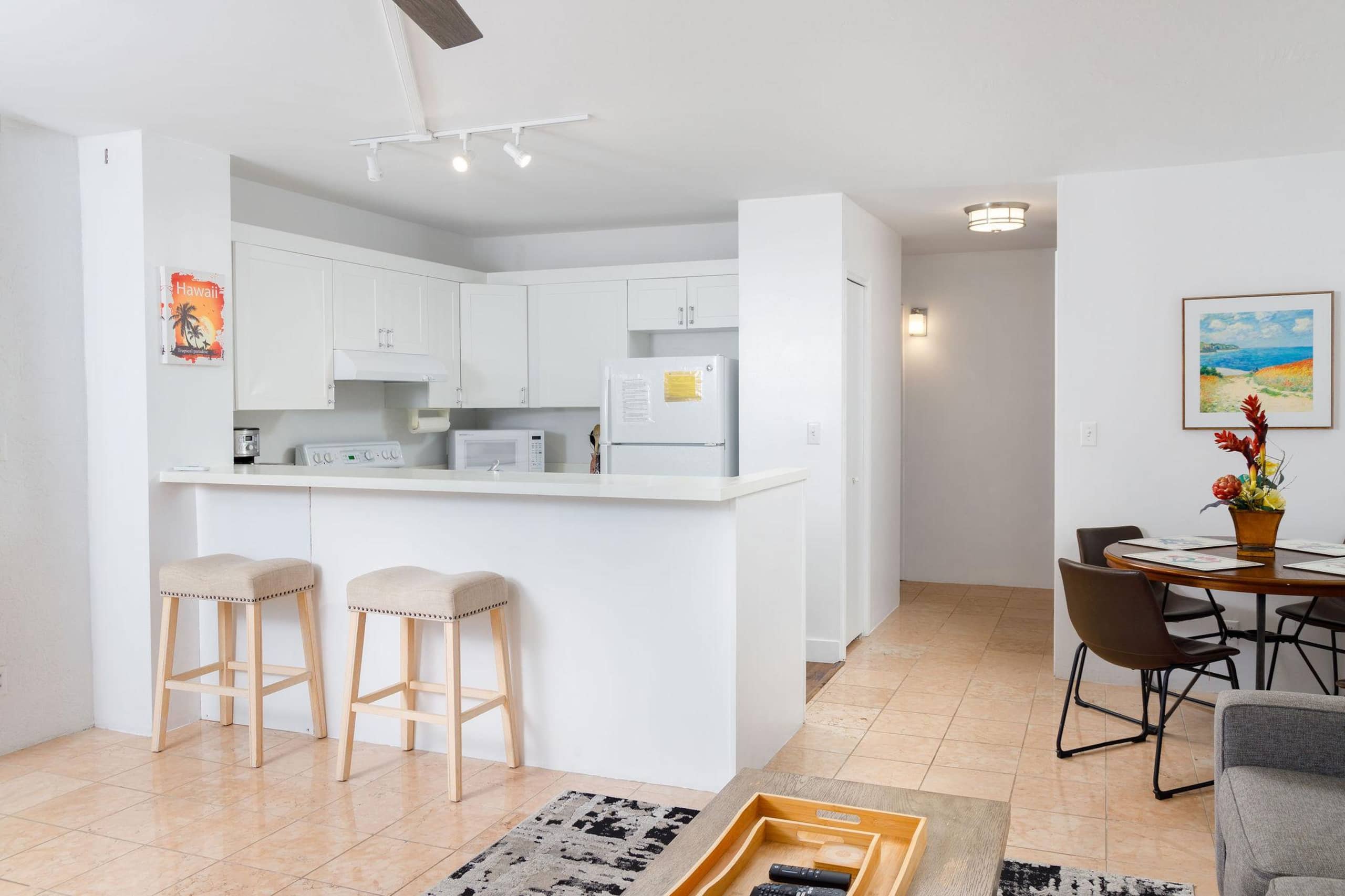 Condo in Kailua-Kona · ★4.78 · 1 bedroom · 2 beds · 1 private bath - Image 8