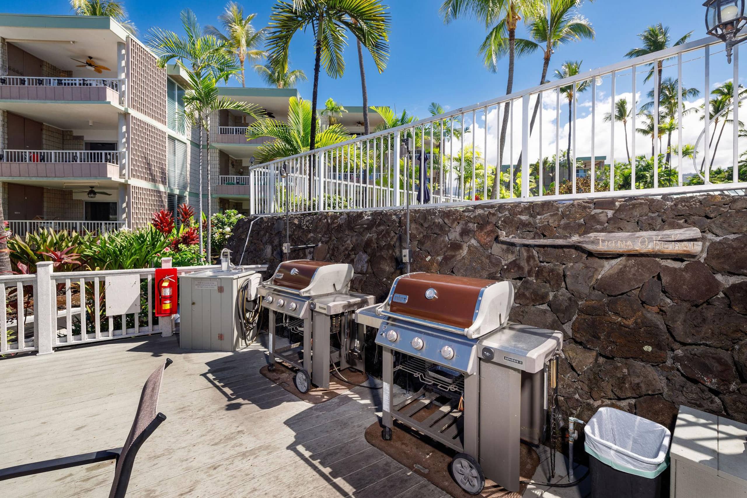 Condo in Kailua-Kona · ★4.78 · 1 bedroom · 2 beds · 1 private bath - Image 37