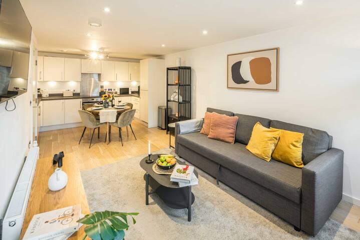 Sleepy Lodge managed Airbnb listing 1