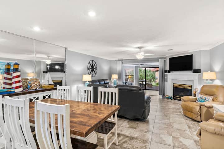Brand New Listing! Don't Miss Out! - Panama City Beach, FL