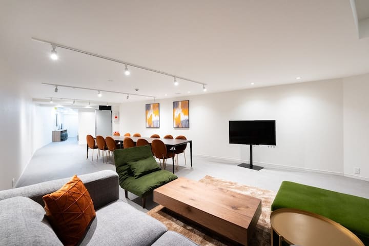 3 min from Akasaka Sta /12 persons /a01