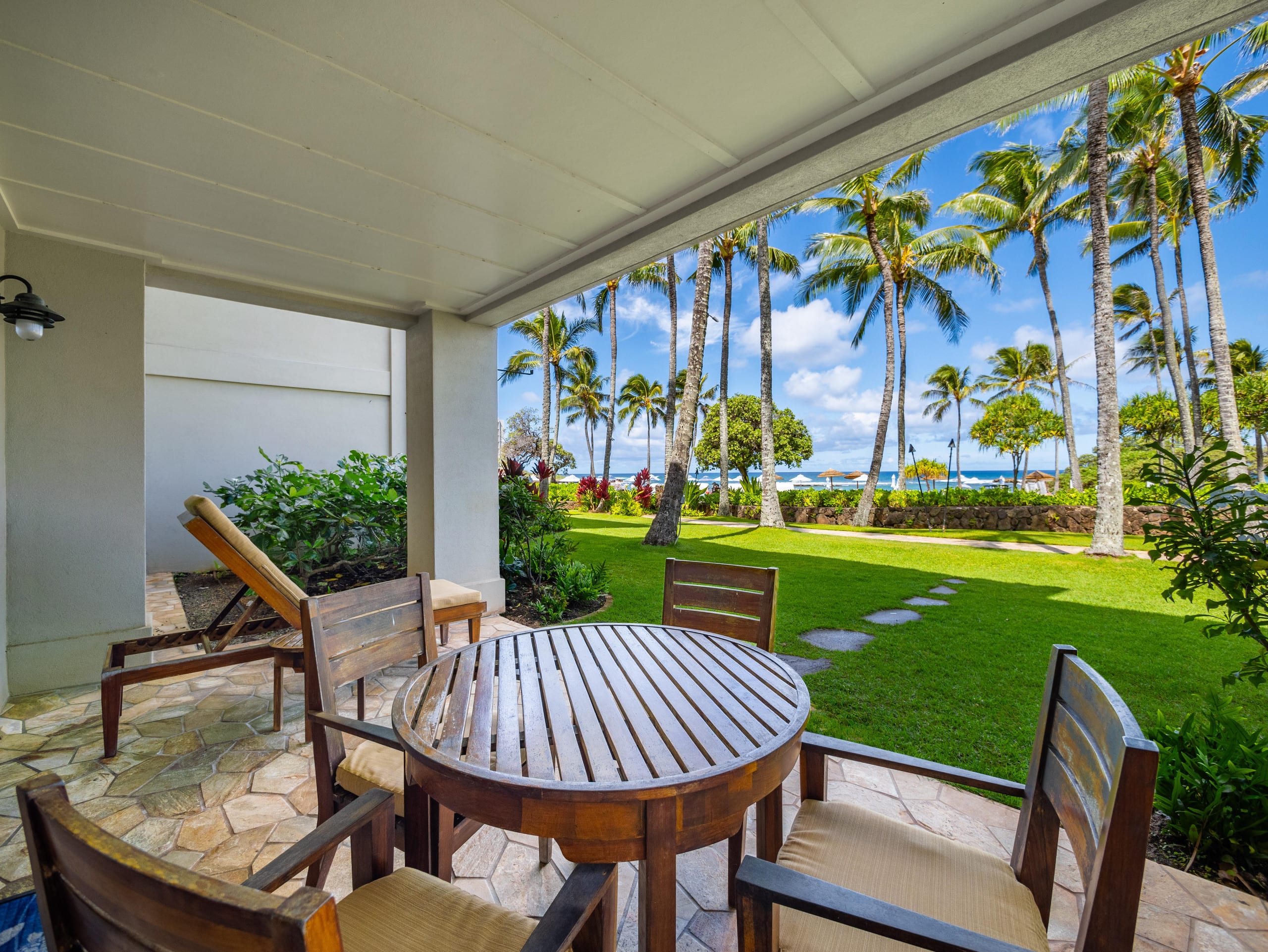 Villa in Kahuku · ★4.87 · 4 bedrooms · 5 beds · 3 private baths - Image 1