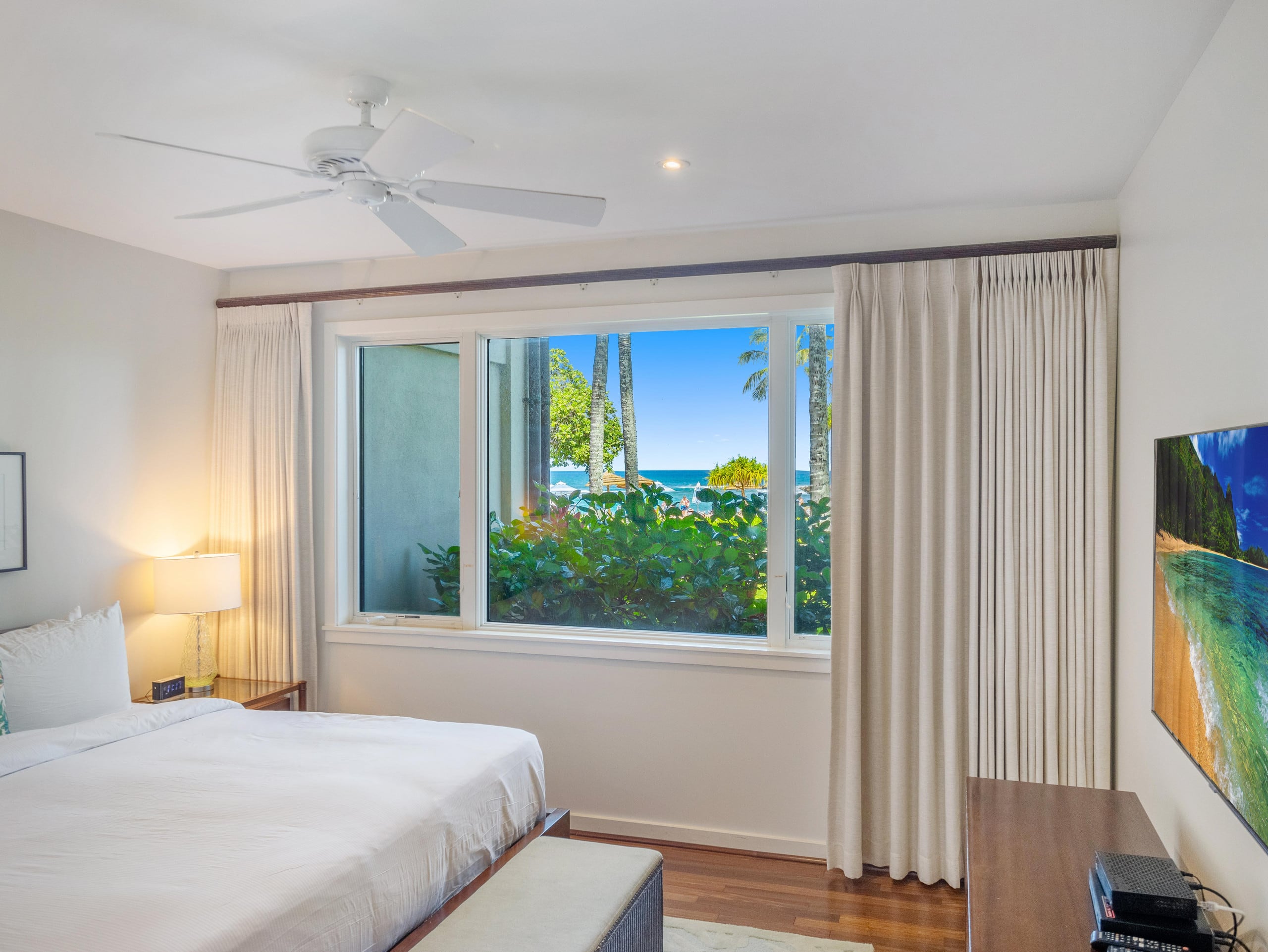 Villa in Kahuku · ★4.87 · 4 bedrooms · 5 beds · 3 private baths - Image 17