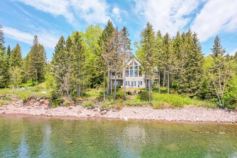 Castle Rock on Lake Superior in Lutsen, Minnesota
