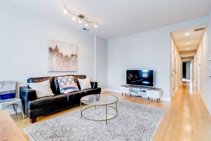 870 1&2 – 2 Separate Suites in same building gallery image 5