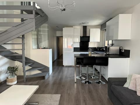 M079*Mark*Nice 3-bedroom apartment Ambilly