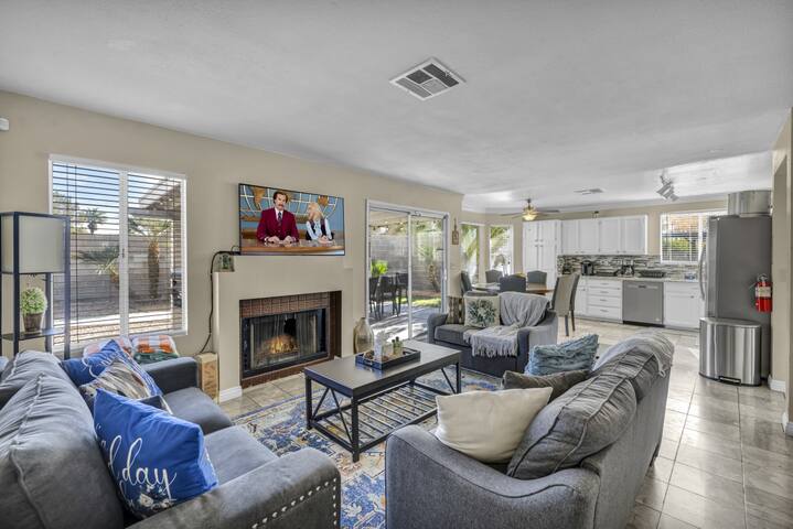 Unforgettable Las Vegas, Pool, BasketBall GameRoom gallery image 3