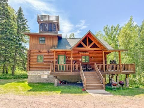 Eagles Nest: An awe-inspiring log home in Tofte,MN