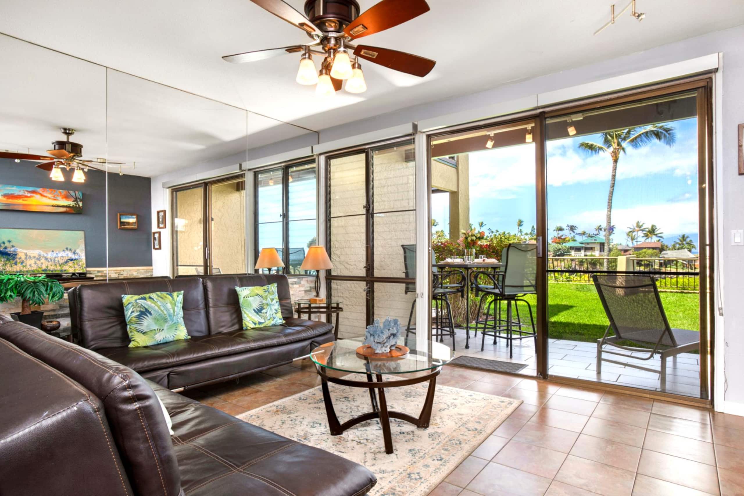 Condo in Lahaina · ★4.87 · 1 bedroom · 2 beds · 1 bath - Image 14