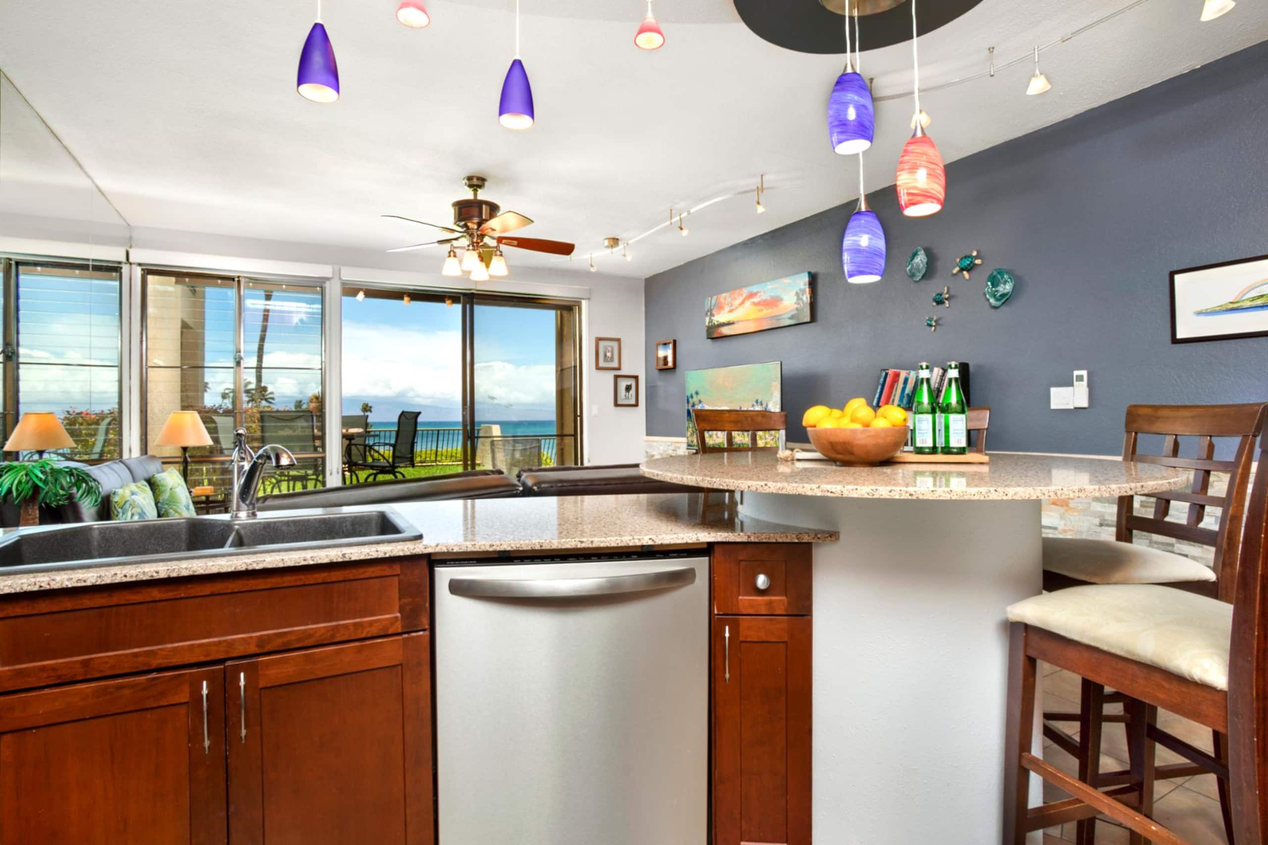 Condo in Lahaina · ★4.87 · 1 bedroom · 2 beds · 1 bath - Image 22